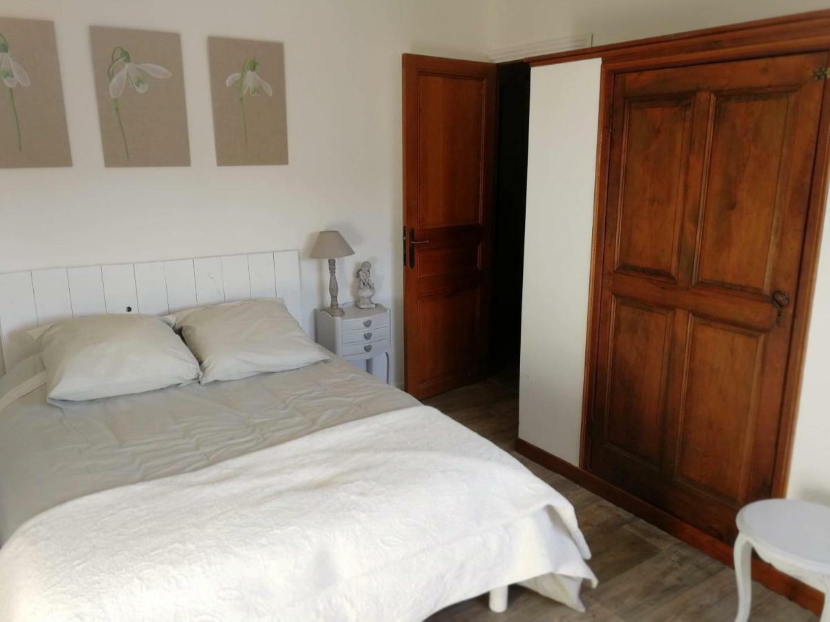 Chambre lumineuse, calme absolu Allauch Esterno foto