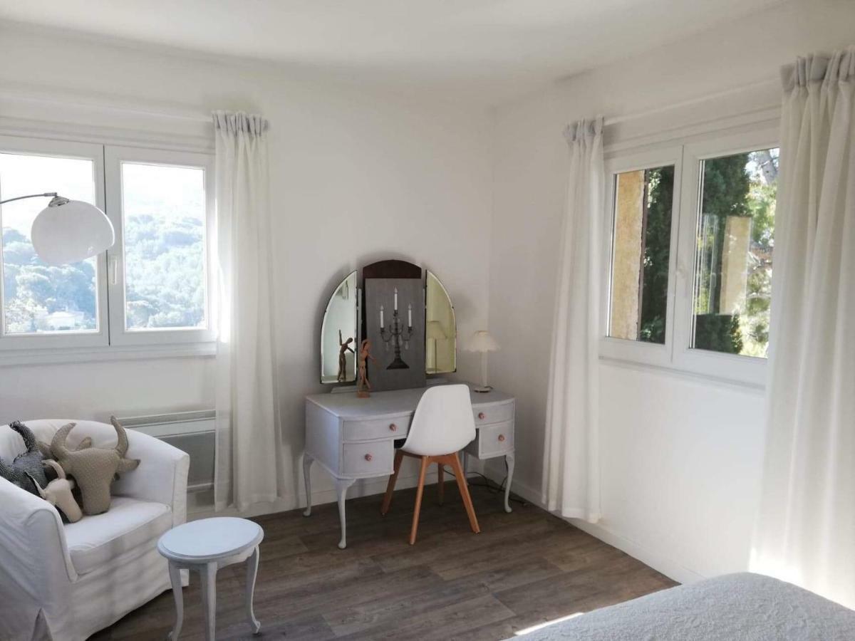 Chambre lumineuse, calme absolu Allauch Esterno foto